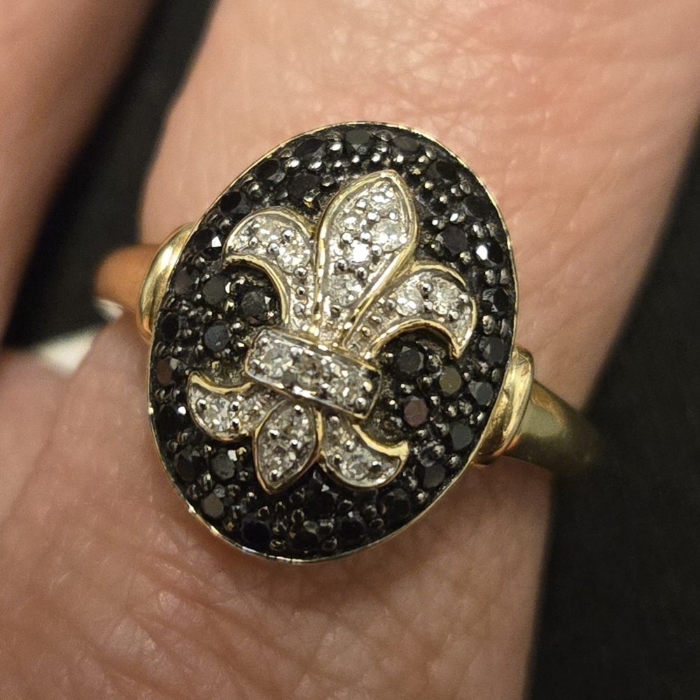 14KT Yellow Gold Black and White Diamond Fleur-de-Lis Ring